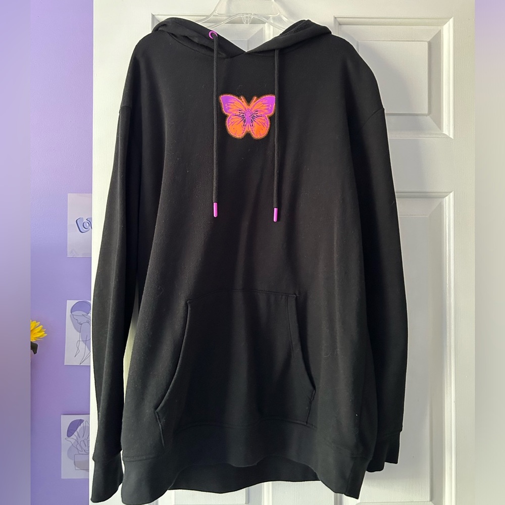 Size small Zumiez graphic hoodie, black